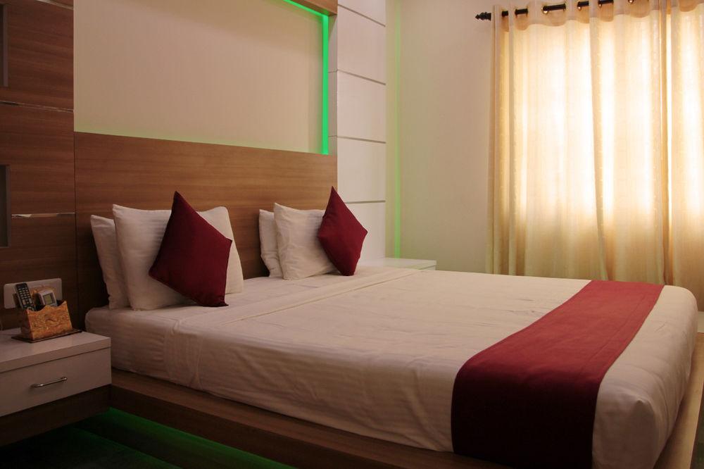 Royal Castle Hotel Negombo Eksteriør billede