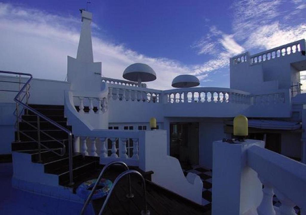 Royal Castle Hotel Negombo Eksteriør billede