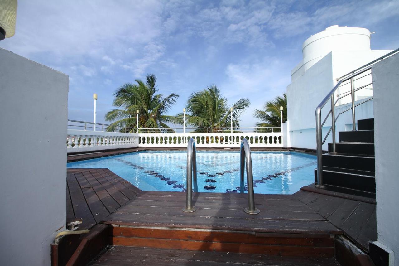 Royal Castle Hotel Negombo Eksteriør billede